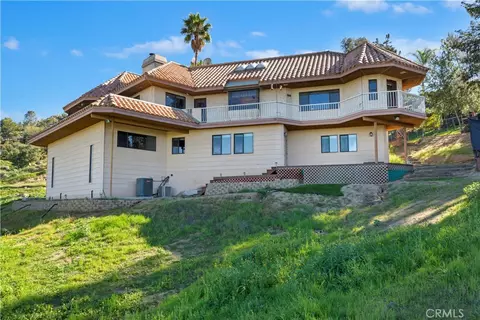Exterior - 20329 Luchs, Perris, CA 92570 photo 8 of 13
