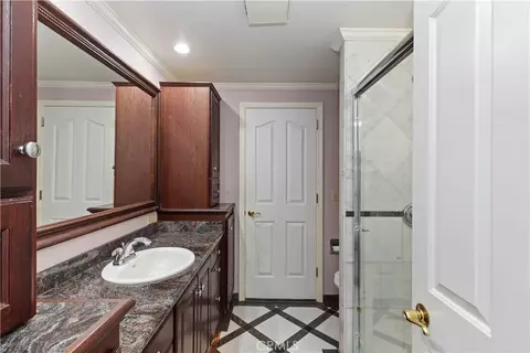 Bath - 20329 Luchs, Perris, CA 92570 photo 5 of 5