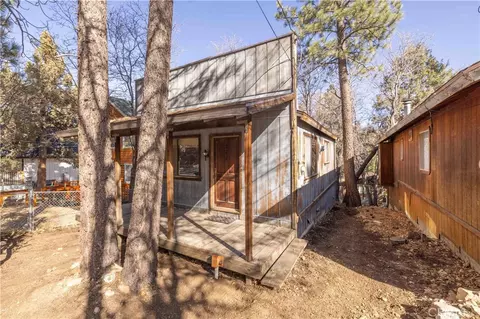 269 Imperial, Sugarloaf, CA 92386