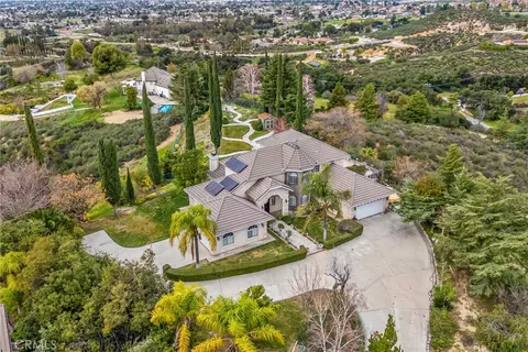 37289 Valgio Dr, Calimesa, CA 92320