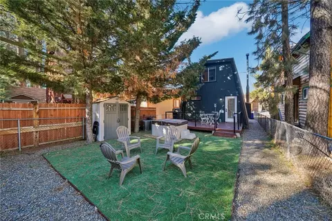 Exterior - 42683 Falcon Ave, Big Bear Lake, CA 92315 photo 4 of 8