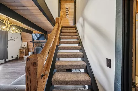 Entry Way - 42683 Falcon Ave, Big Bear Lake, CA 92315 photo 1 of 1