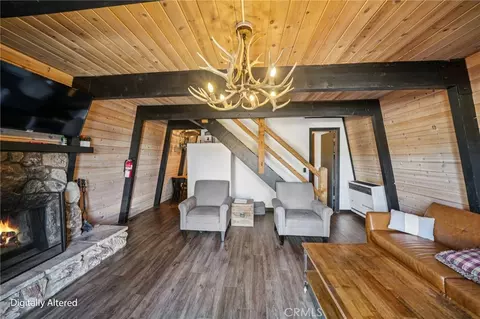 Living - 42683 Falcon Ave, Big Bear Lake, CA 92315 photo 3 of 5