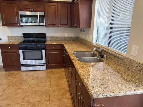 Kitchen - 44580 La Paz, Temecula, CA 92592 photo 1 of 2