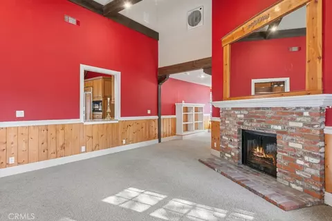 Living - 28070 W Shore Rd, Lake Arrowhead, CA 92352 photo 4 of 7