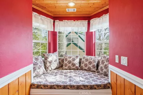 Other - 28070 W Shore Rd, Lake Arrowhead, CA 92352 photo 3 of 9