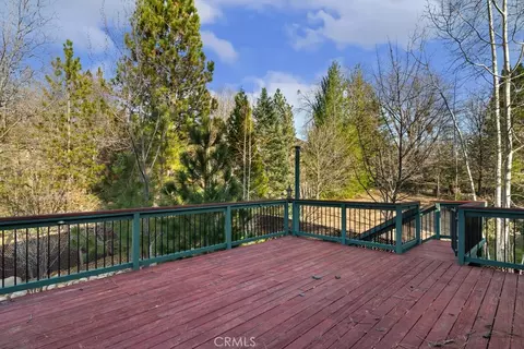 Exterior - 28070 W Shore Rd, Lake Arrowhead, CA 92352 photo 5 of 5