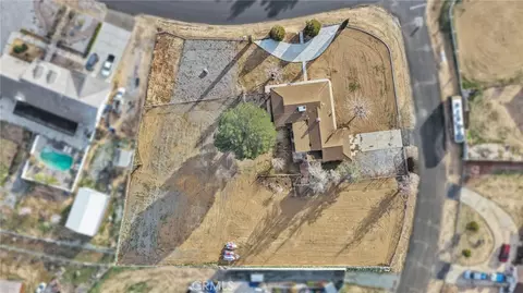 View/Area - 14866 Nokomis Rd, Apple Valley, CA 92307 photo 8 of 10
