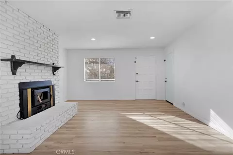 Living - 14866 Nokomis Rd, Apple Valley, CA 92307 photo 2 of 9