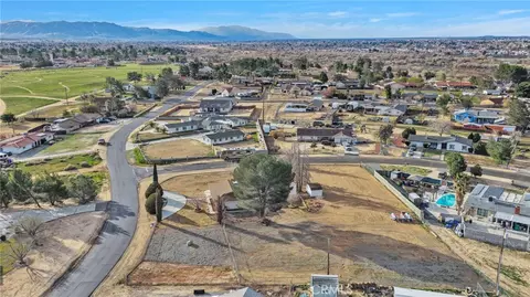 View/Area - 14866 Nokomis Rd, Apple Valley, CA 92307 photo 5 of 10