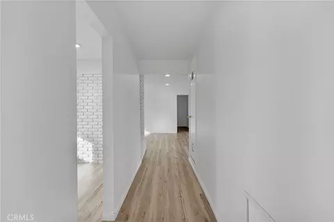 Entry Way - 14866 Nokomis Rd, Apple Valley, CA 92307 photo 1 of 1