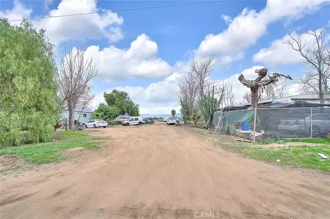 29570 13 Th St, Nuevo, CA 92567 photo 8