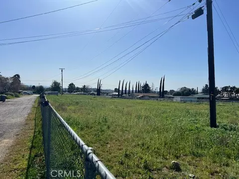 39068 Vineland, Cherry Valley, CA 92223 photo 2