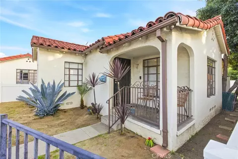 176 W Orange Grv, Pomona, CA 91768