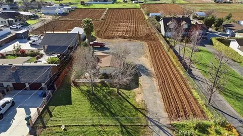 1018 Fremont St, Calimesa, CA 92320