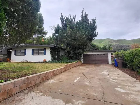 2610 Zanja Vw, Mentone, CA 92359