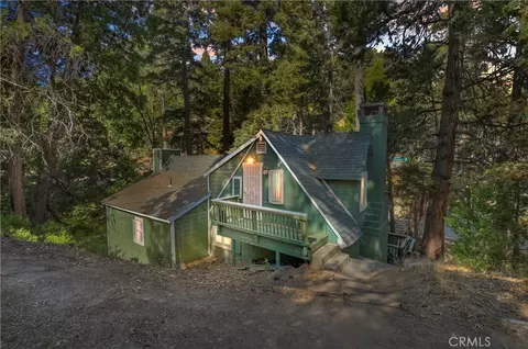 Exterior - 29591 Hook Creek Rd, Cedar Glen, CA 92321 photo 6 of 13