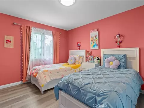 27111 Millar, Highland, CA 92346 photo 12