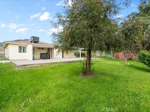 27111 Millar, Highland, CA 92346 photo 14