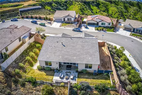 View/Area - 1512 Yucca Ct, Calimesa, CA 92320 photo 4 of 6