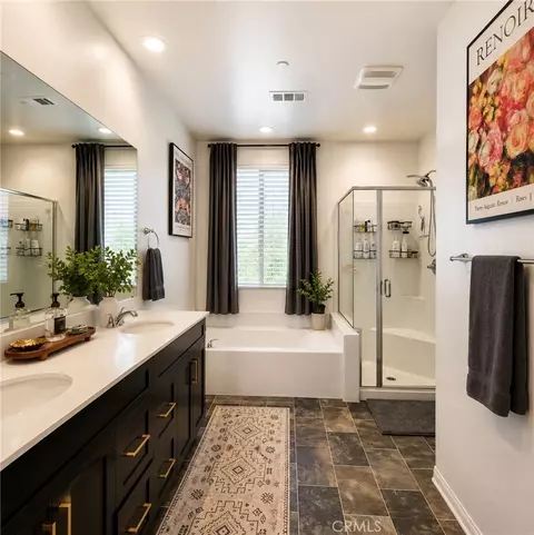Bath - 1512 Yucca Ct, Calimesa, CA 92320 photo 1 of 4