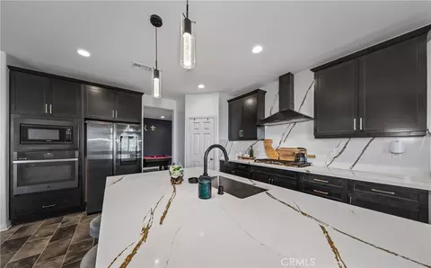 Kitchen - 1512 Yucca Ct, Calimesa, CA 92320 photo 4 of 6