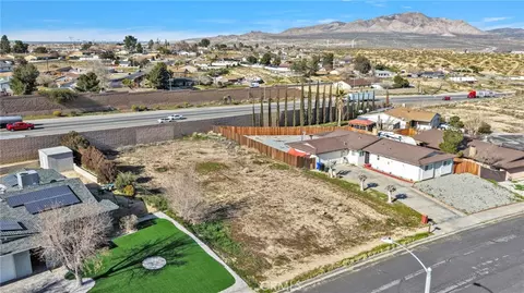 15860 La Paz, Victorville, CA 92395