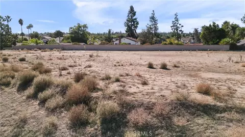 6204 Claridge Dr, Riverside, CA 92506 photo 12