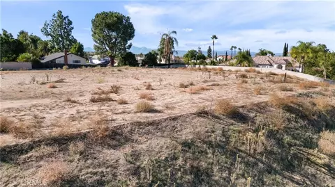 6204 Claridge Dr, Riverside, CA 92506 photo 11