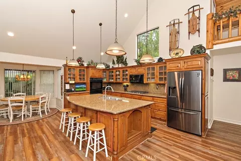 42143 Winter Park, Big Bear Lake, CA 92315 photo 7
