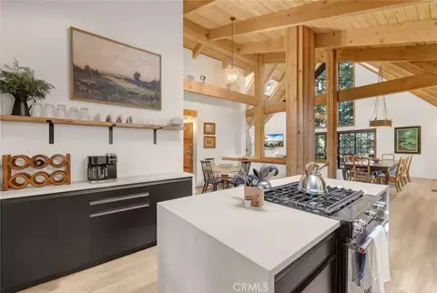Kitchen - 764 Fern Rd, Cedar Glen, CA 92321 photo 4 of 6