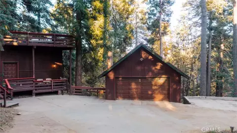 Exterior - 764 Fern Rd, Cedar Glen, CA 92321 photo 7 of 8