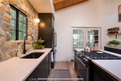 Kitchen - 764 Fern Rd, Cedar Glen, CA 92321 photo 2 of 6
