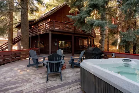 764 Fern Rd, Lake Arrowhead, CA 92385