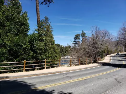 24155 San Moritz Dr, Crestline, CA 92325 photo 15