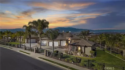 4085 Strandberg St, Corona, CA 92881