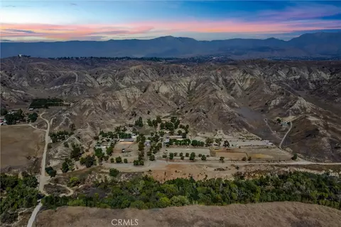 30260 San Timoteo Cyn, Redlands, CA 92373