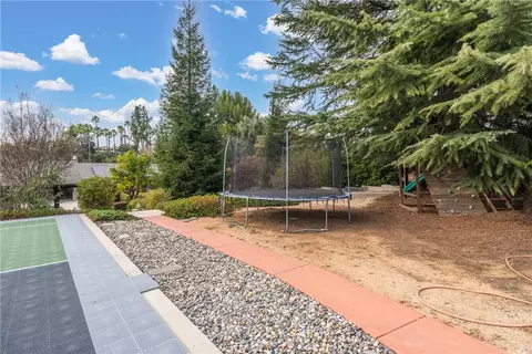 Exterior - 12669 Valley View Ln, Redlands, CA 92373 photo 15 of 19