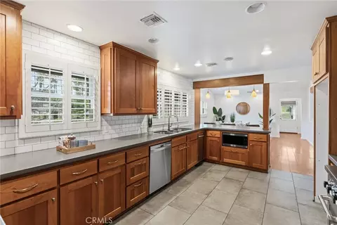 Kitchen - 12669 Valley View Ln, Redlands, CA 92373 photo 2 of 2