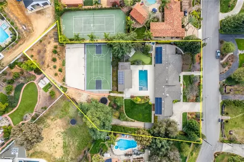View/Area - 12669 Valley View Ln, Redlands, CA 92373 photo 3 of 6