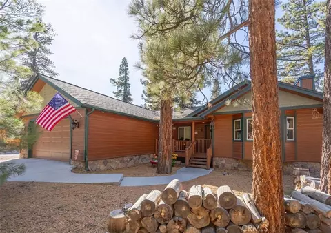 138 Crater Lk, Big Bear Lake, CA 92315