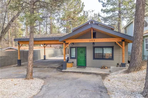 259 Victoria, Sugarloaf, CA 92386