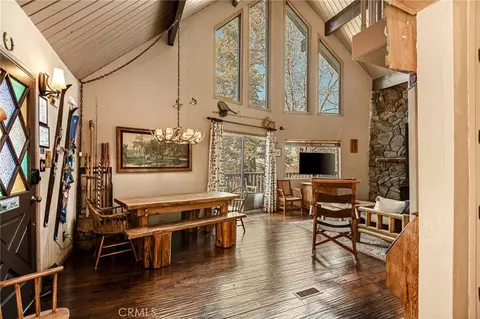 1256 Grass Vly, Lake Arrowhead, CA 92352