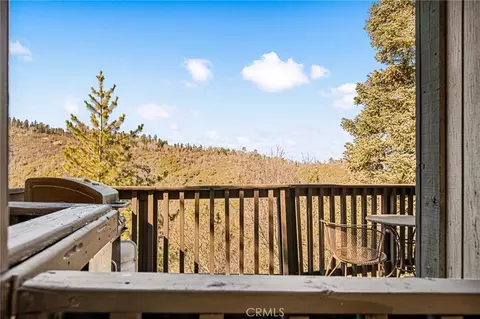 Exterior - 1256 Grass Vly, Lake Arrowhead, CA 92352 photo 4 of 7