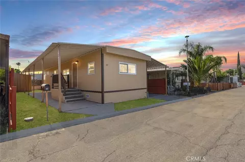 2250 W Mill St #19, Colton, CA 92324