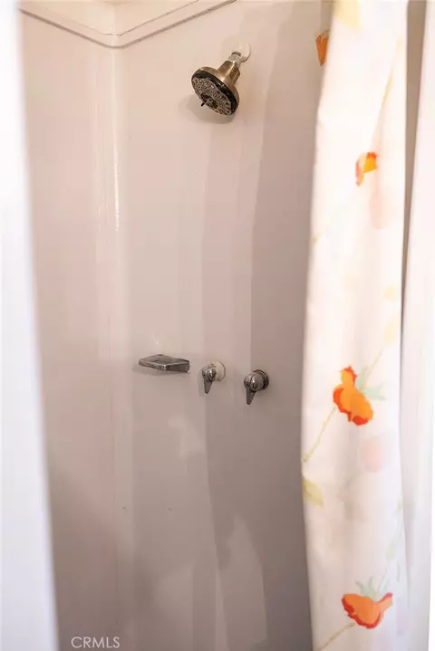Bath - 24738 Nestal Ct, Crestline, CA 92325 photo 5 of 6
