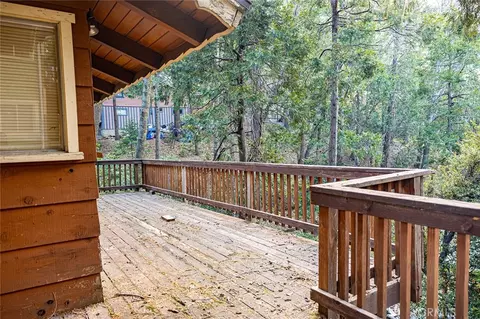 Exterior - 24738 Nestal Ct, Crestline, CA 92325 photo 9 of 13