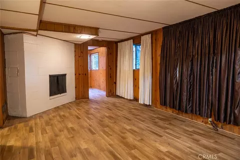 Living - 24738 Nestal Ct, Crestline, CA 92325 photo 5 of 6