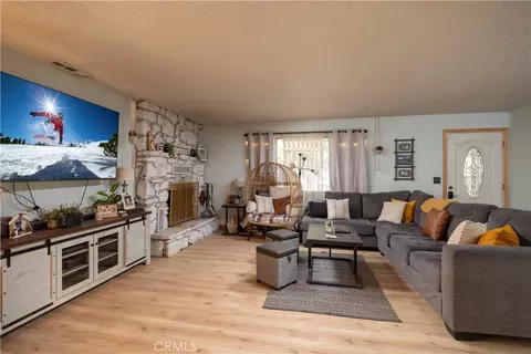 Other - 332 Grenfall Ln, Big Bear City, CA 92314 photo 4 of 10