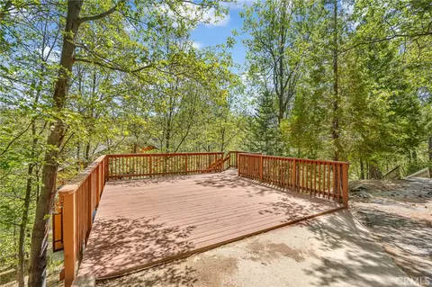 Exterior - 1227 Portillo Ln, Lake Arrowhead, CA 92352 photo 5 of 5